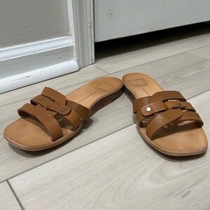 Dolce Vita Tan Size 8 Cait Slides